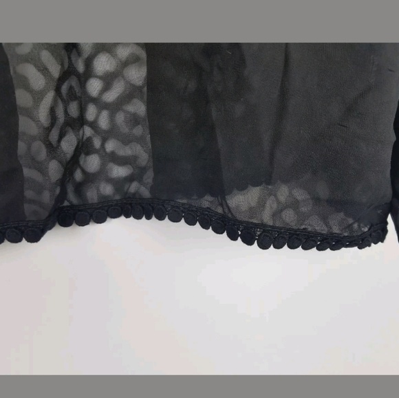 Love Culture Open Back Semi Sheer Leopard Top - Picture 4 of 7